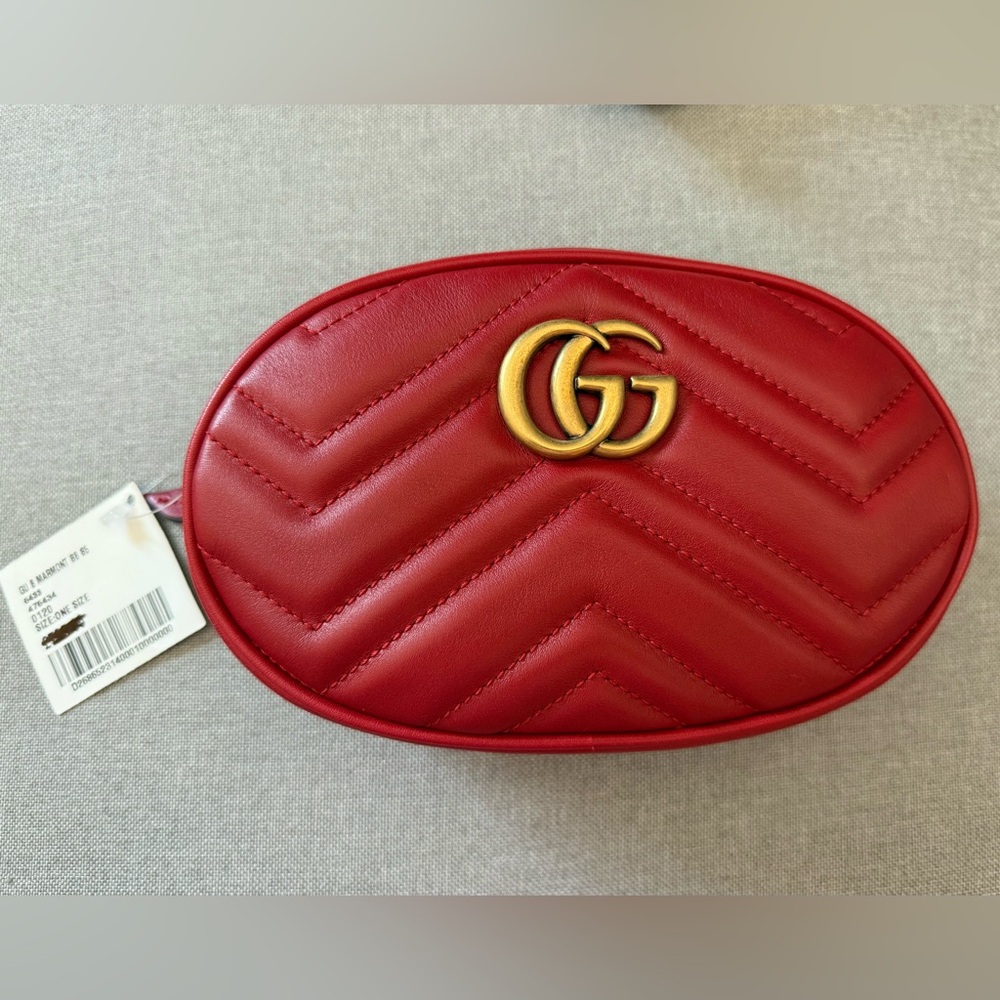 Authentic GUCCI GG MARMONT DSVRT Waist bag 75cm